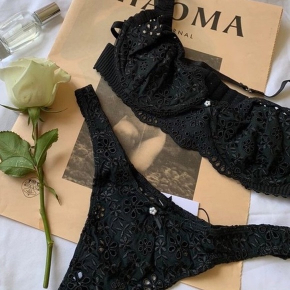 For Love And Lemons Sophie Eyelet Thong Panty Black XL NEW - Picture 2 of 13